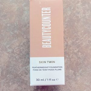 NIB Beautycounter Skin Twin Foundation Fair 110